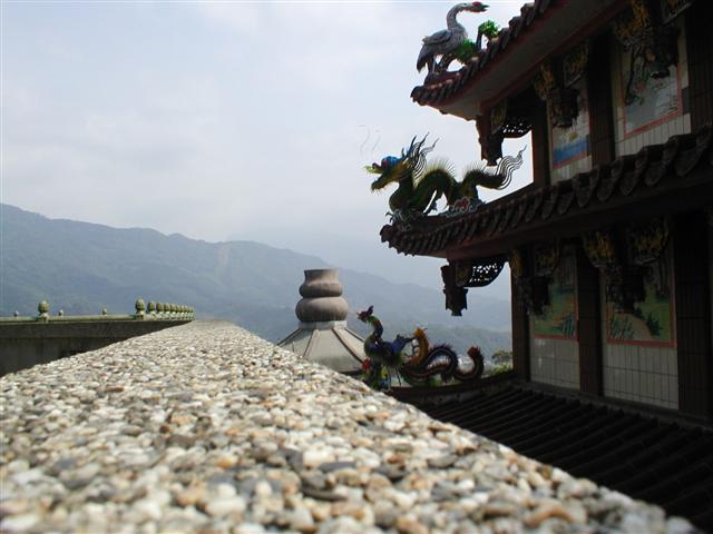 The top of the wall leading to the horizon